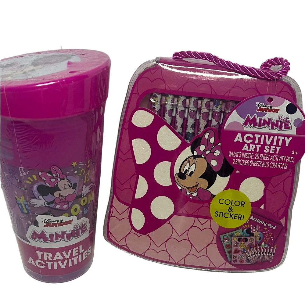 Disney Minnie Mouse Pink Activity Set and Travel Cup
